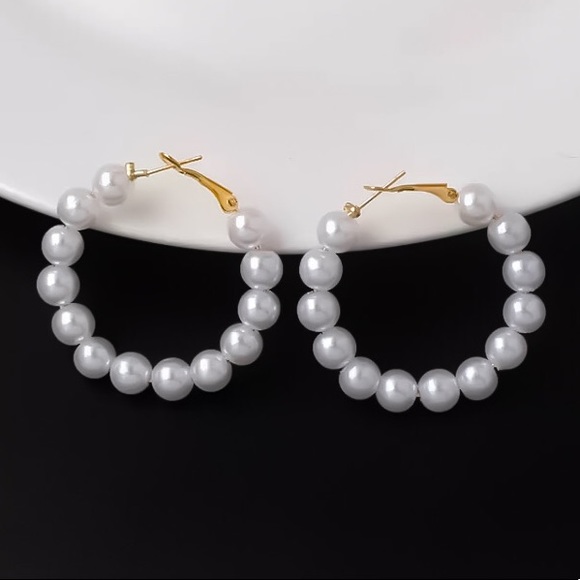 ⚫️𝟲𝟱%𝗢𝗙𝗙|𝗯𝘂𝗻𝗱𝗹𝗲𝘀𝟯+⚫️ ⚜️[𝟯/$𝟭𝟴]⚜️Large Thick Pearl Hoops NEW - Picture 6 of 8